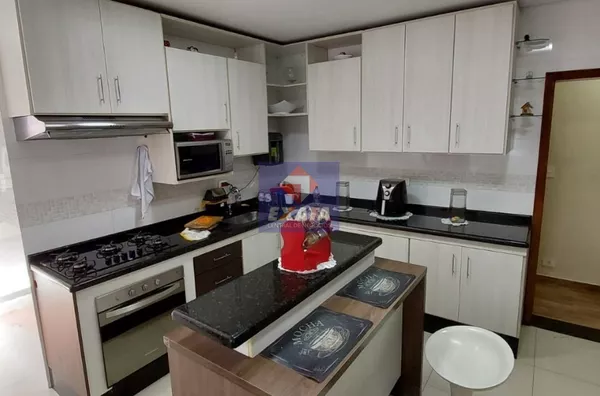 Casa para venda, 4 quarto(s),  Jardim Bom Clima, Guarulhos