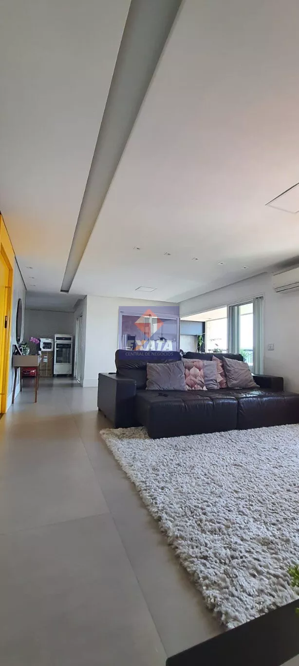 Apartamento à venda com 3 quartos, 182m² - Foto 11