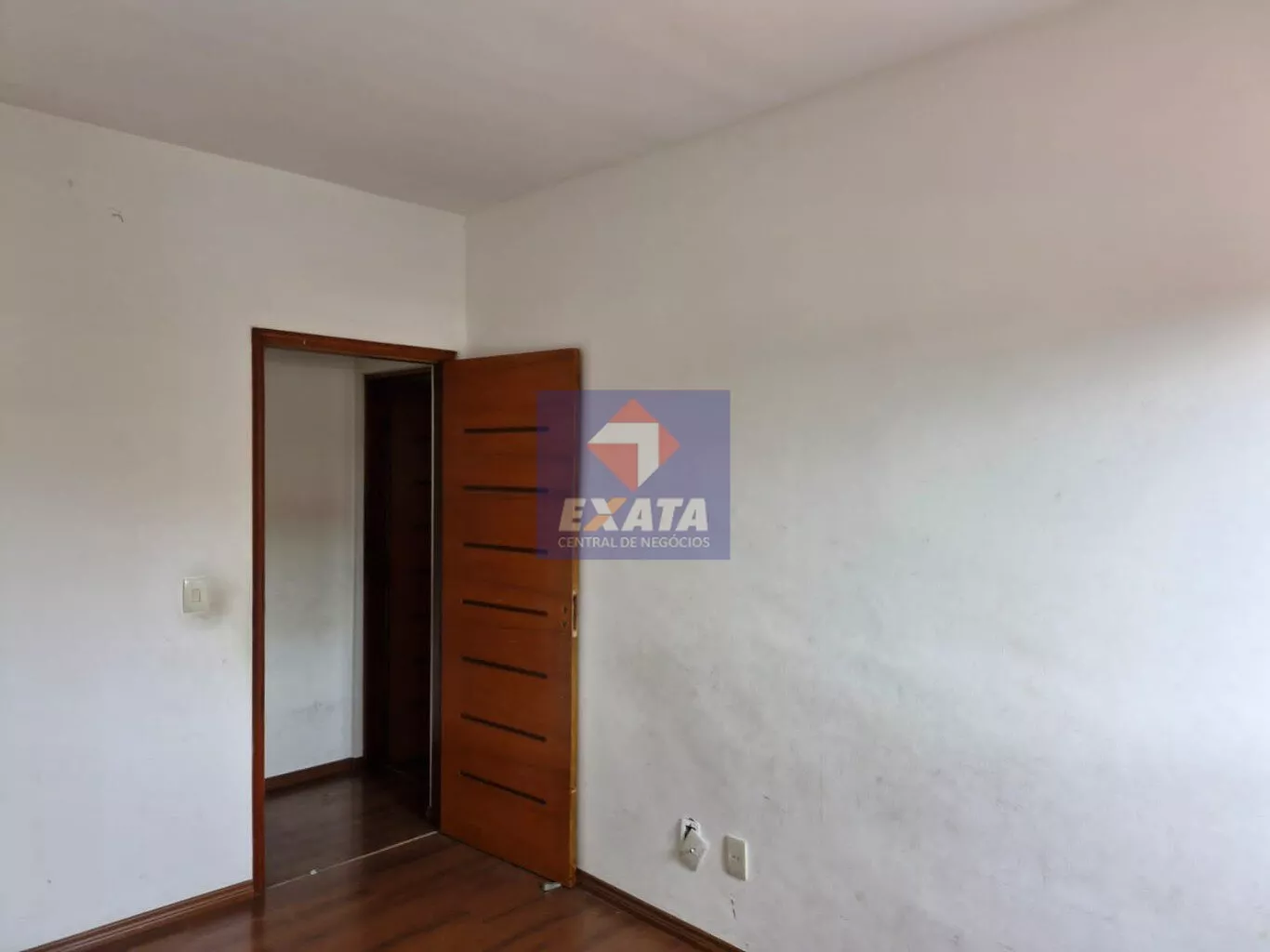 Apartamento à venda com 2 quartos, 70m² - Foto 13