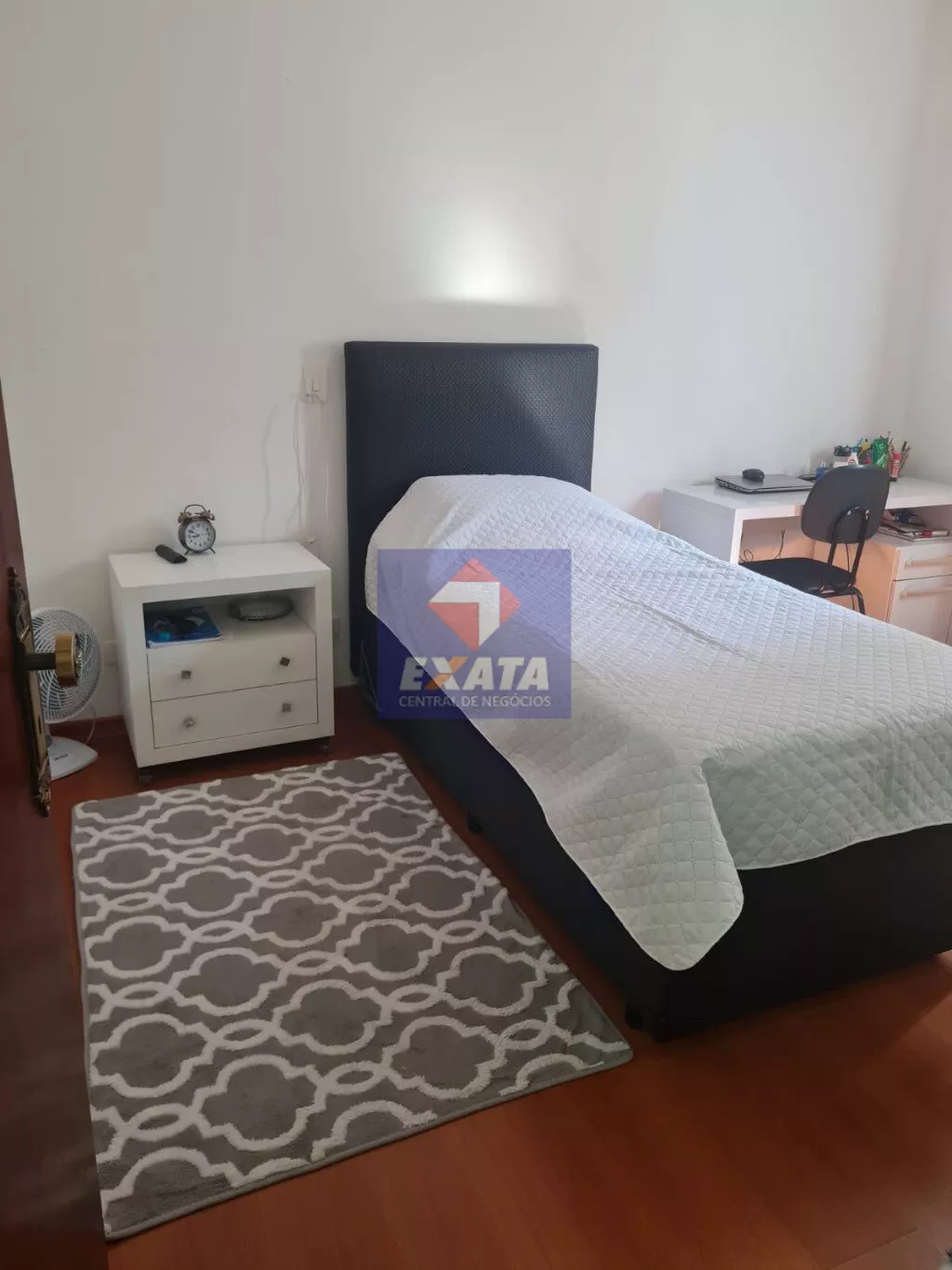 Casa à venda com 3 quartos, 412m² - Foto 18