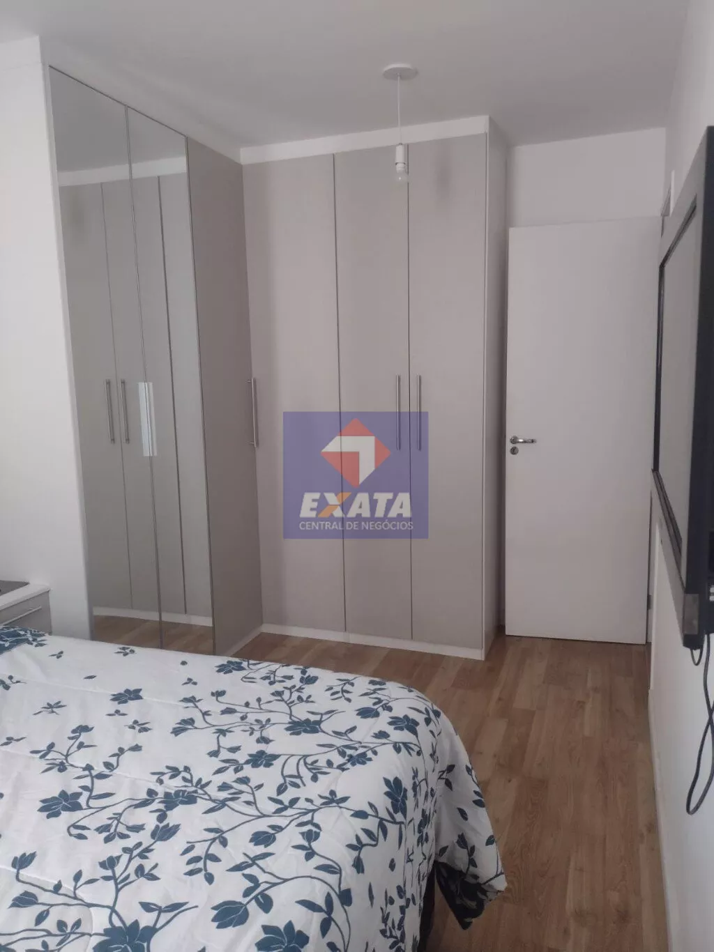 Apartamento à venda com 2 quartos, 55m² - Foto 8