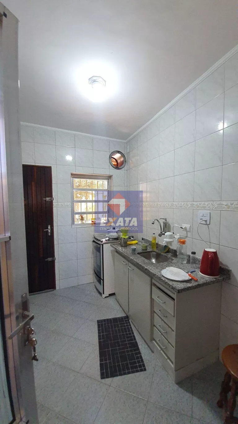 Casa à venda com 3 quartos, 300m² - Foto 5