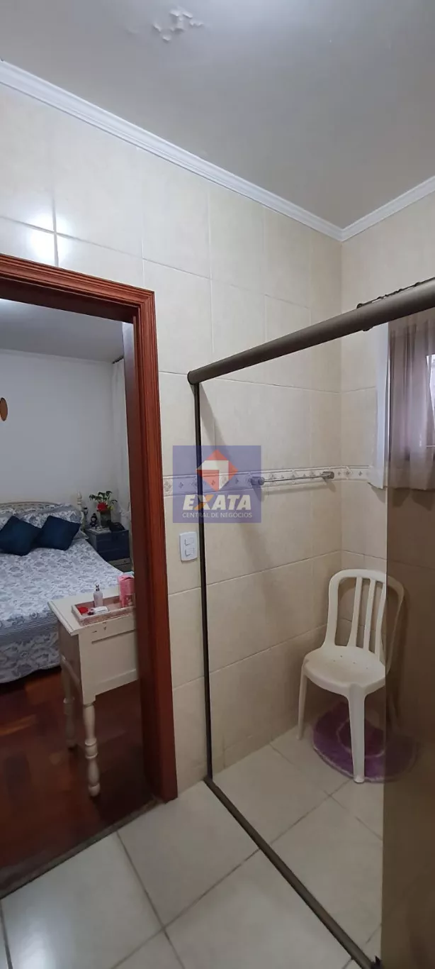 Casa à venda com 4 quartos, 350m² - Foto 19