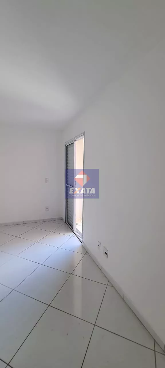 Apartamento para alugar com 3 quartos, 77m² - Foto 29