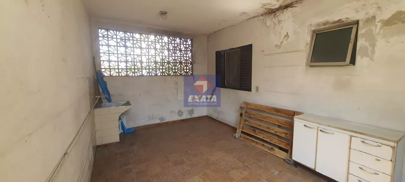 Casa à venda com 3 quartos, 120m² - Foto 11