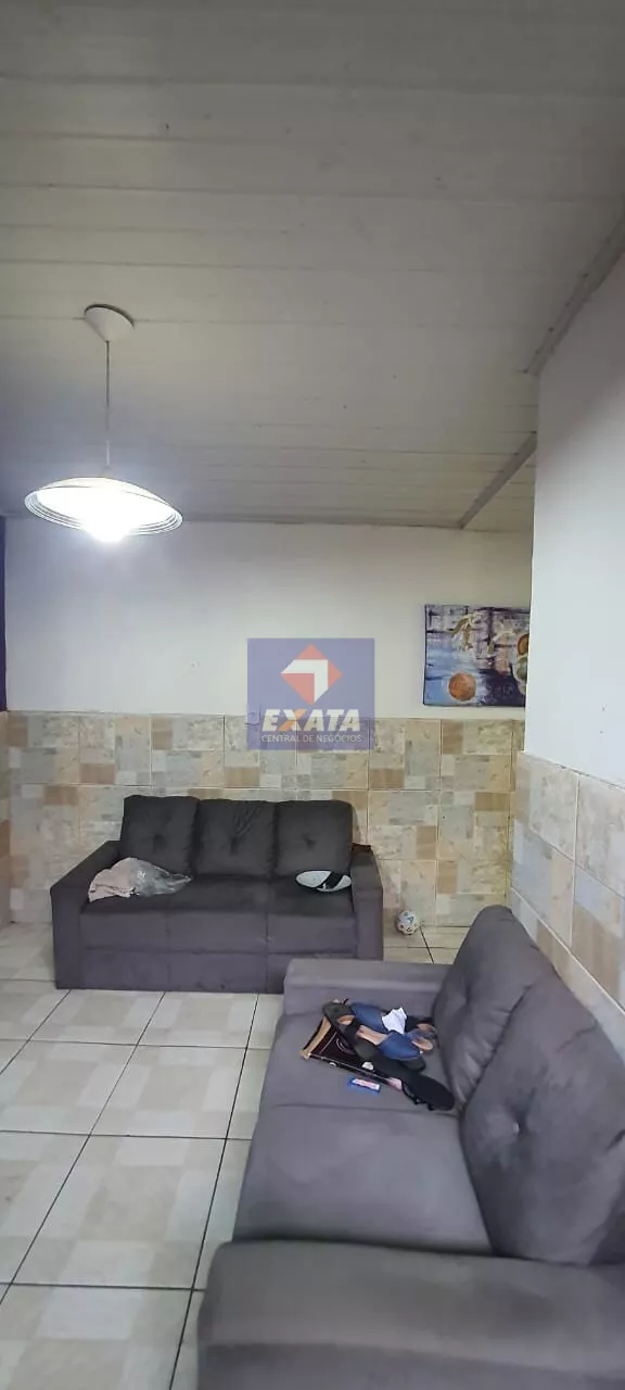 Casa à venda com 1 quarto, 50m² - Foto 2