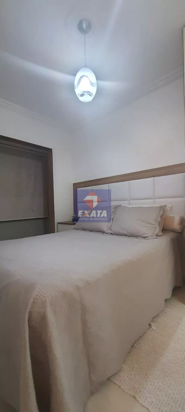 Apartamento à venda com 2 quartos, 70m² - Foto 13