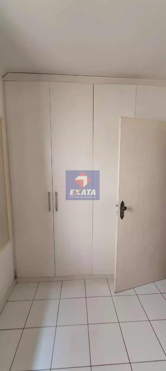 Casa à venda com 2 quartos, 200m² - Foto 16