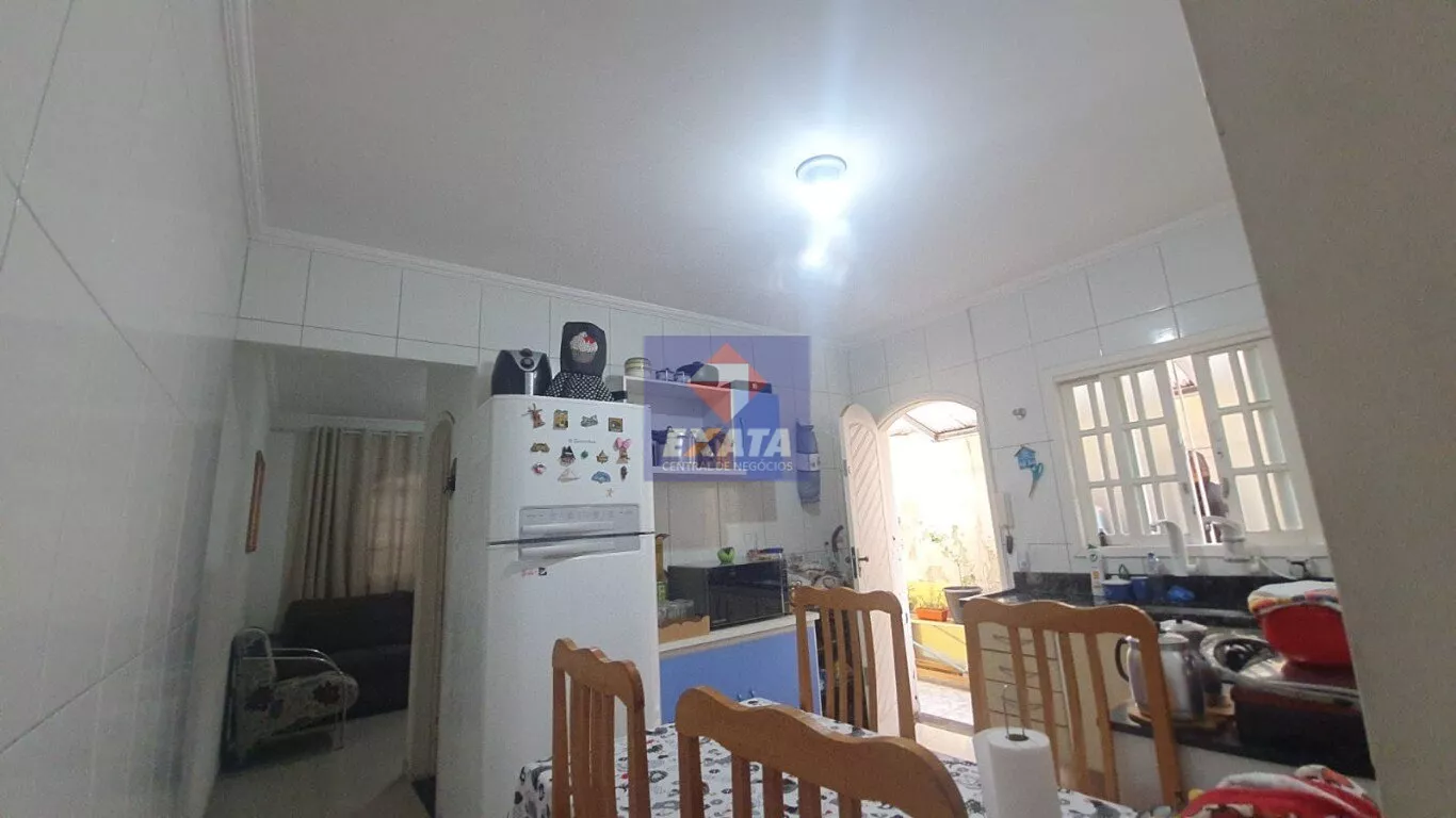 Casa à venda com 3 quartos, 125m² - Foto 26