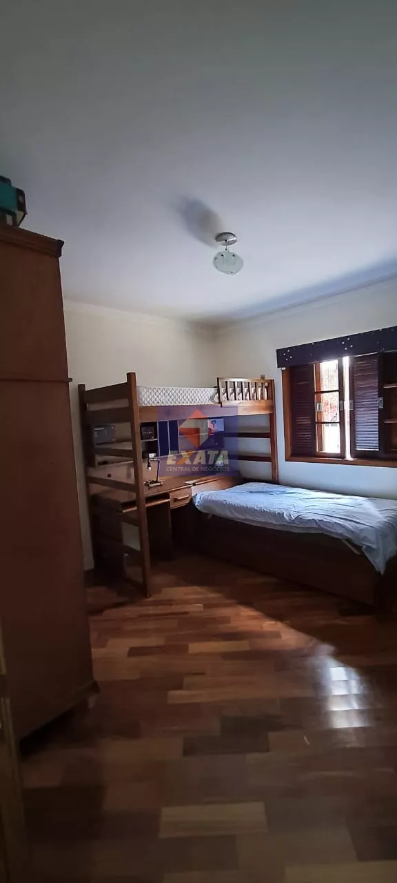 Casa à venda com 3 quartos, 250m² - Foto 17