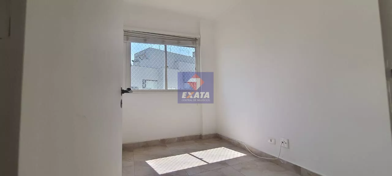 Apartamento para alugar com 3 quartos, 86m² - Foto 17