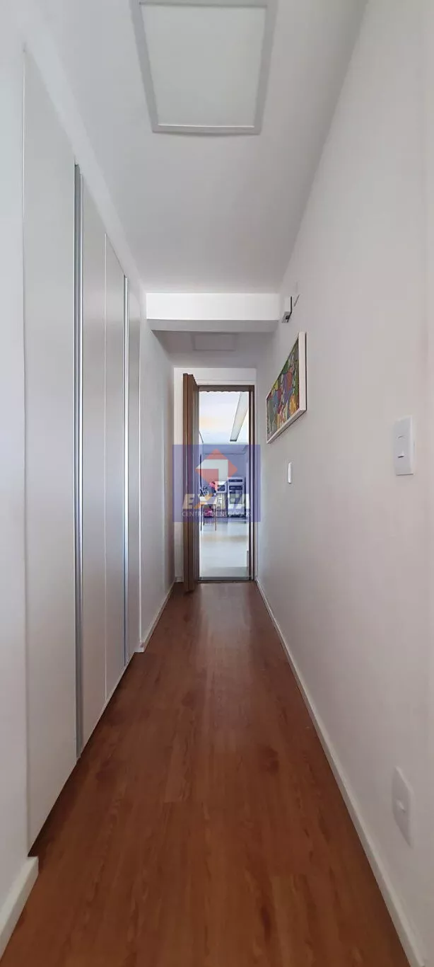 Apartamento à venda com 3 quartos, 182m² - Foto 13