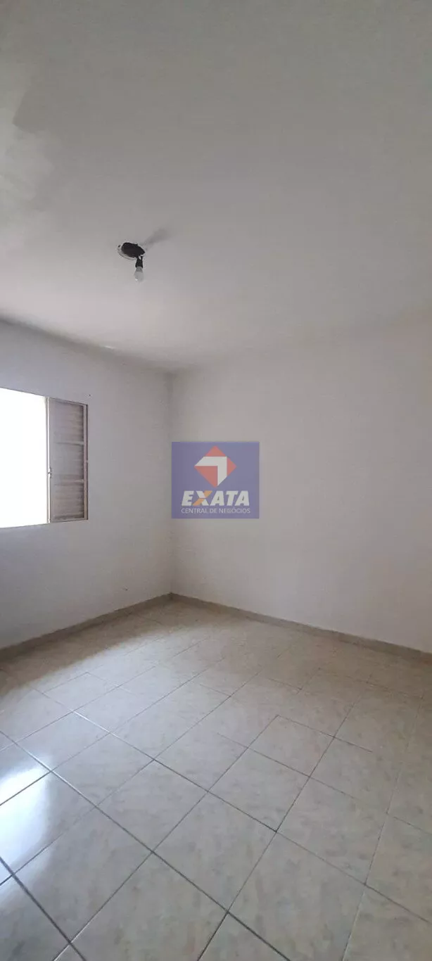 Casa para alugar com 3 quartos, 120m² - Foto 18