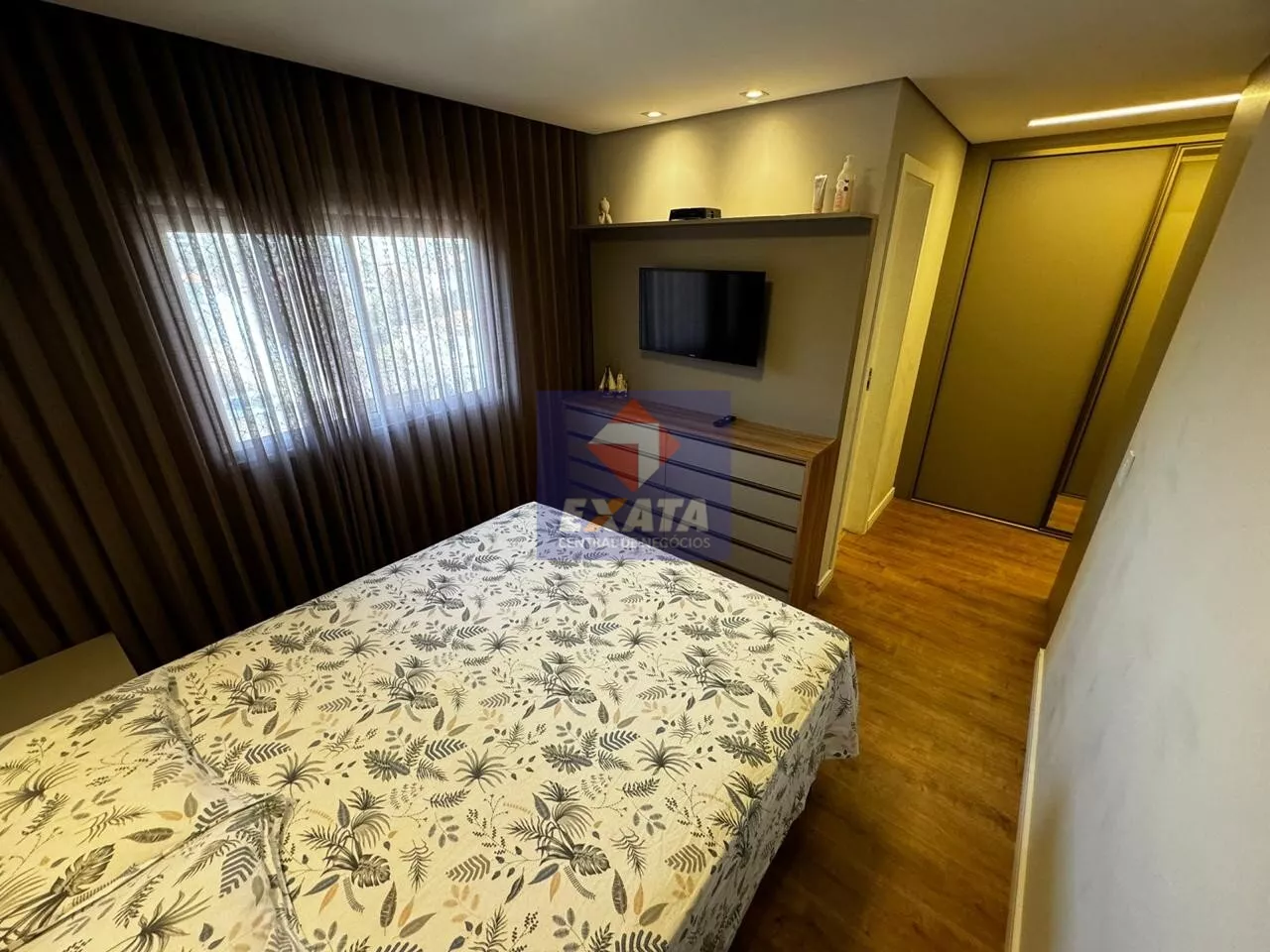 Apartamento à venda com 4 quartos, 134m² - Foto 24