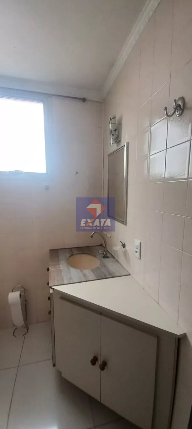 Apartamento à venda com 2 quartos, 75m² - Foto 10