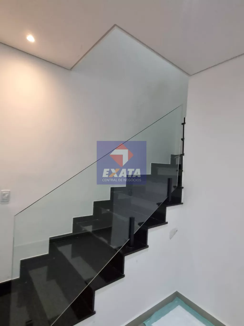 Sobrado à venda com 3 quartos, 220m² - Foto 11