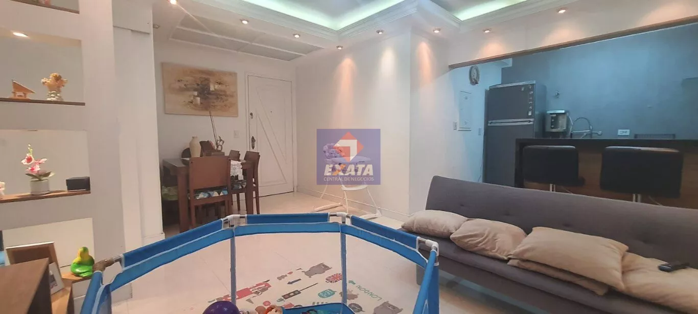 Apartamento à venda com 2 quartos, 70m² - Foto 4