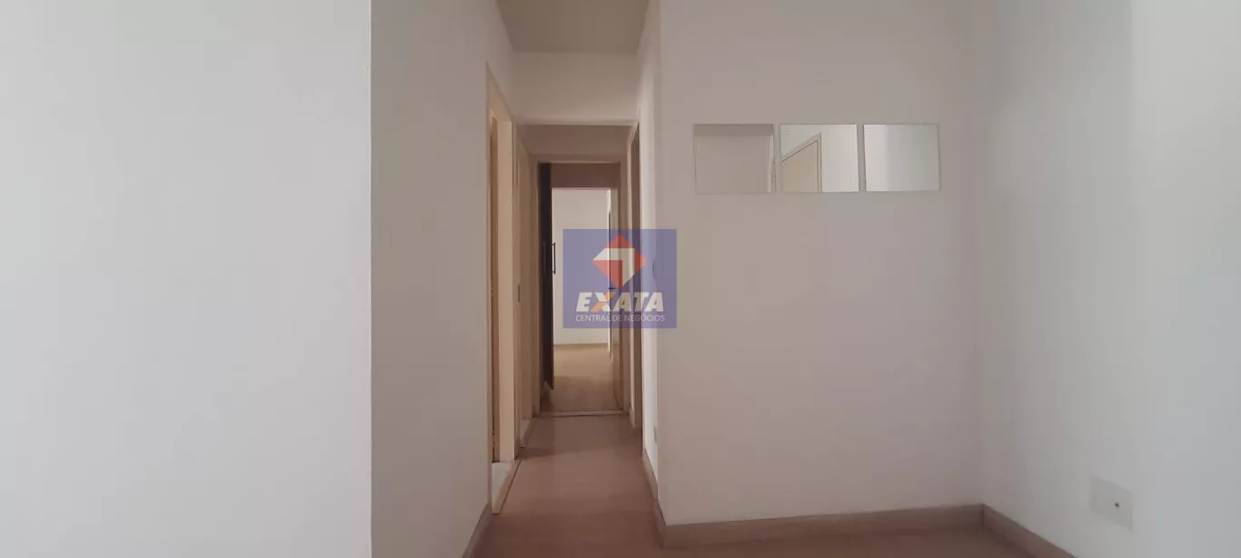 Apartamento para alugar com 3 quartos, 75m² - Foto 9