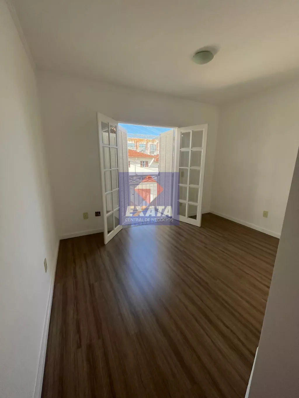 Sobrado à venda com 3 quartos, 161m² - Foto 4