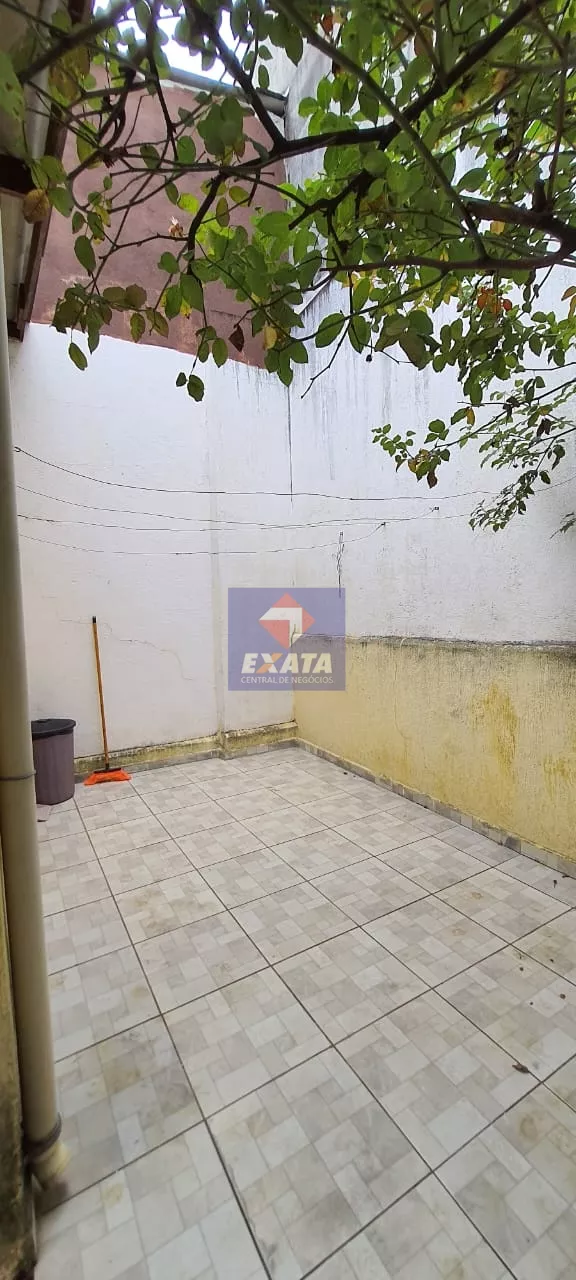 Casa à venda com 2 quartos, 200m² - Foto 29