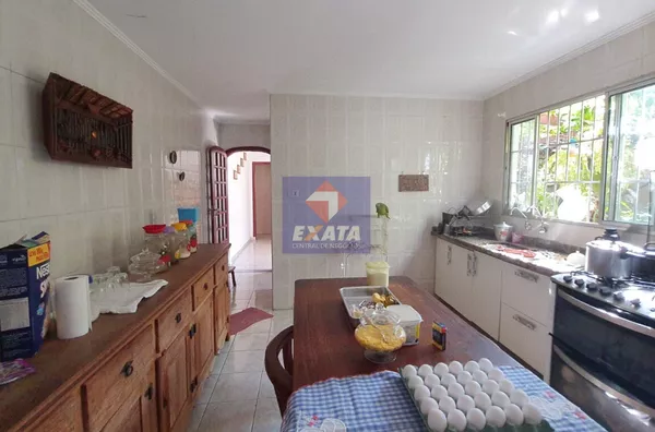 Casa para venda, 3 quarto(s),  Vila Galvão, Guarulhos