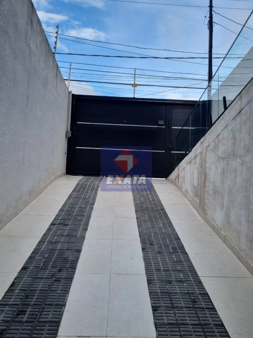 Sobrado à venda com 3 quartos, 220m² - Foto 3