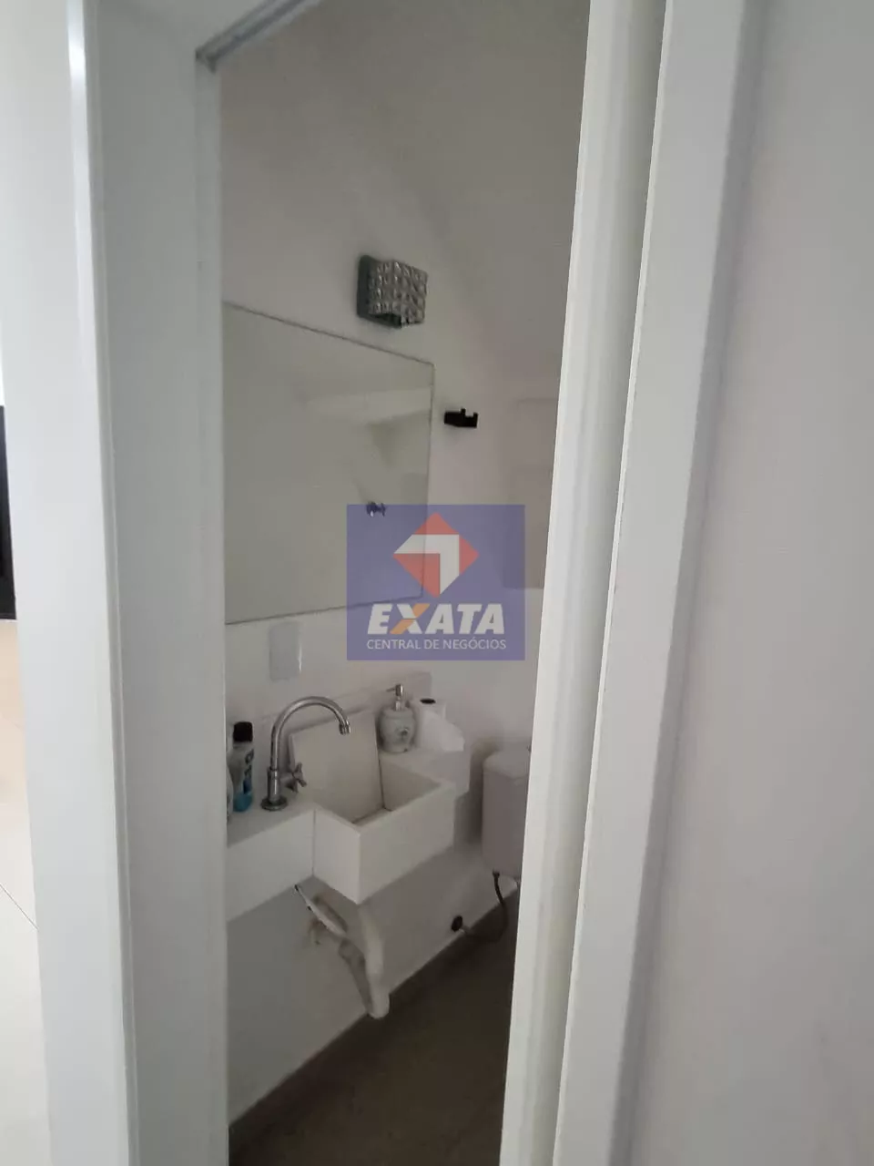 Sobrado à venda com 3 quartos, 220m² - Foto 7