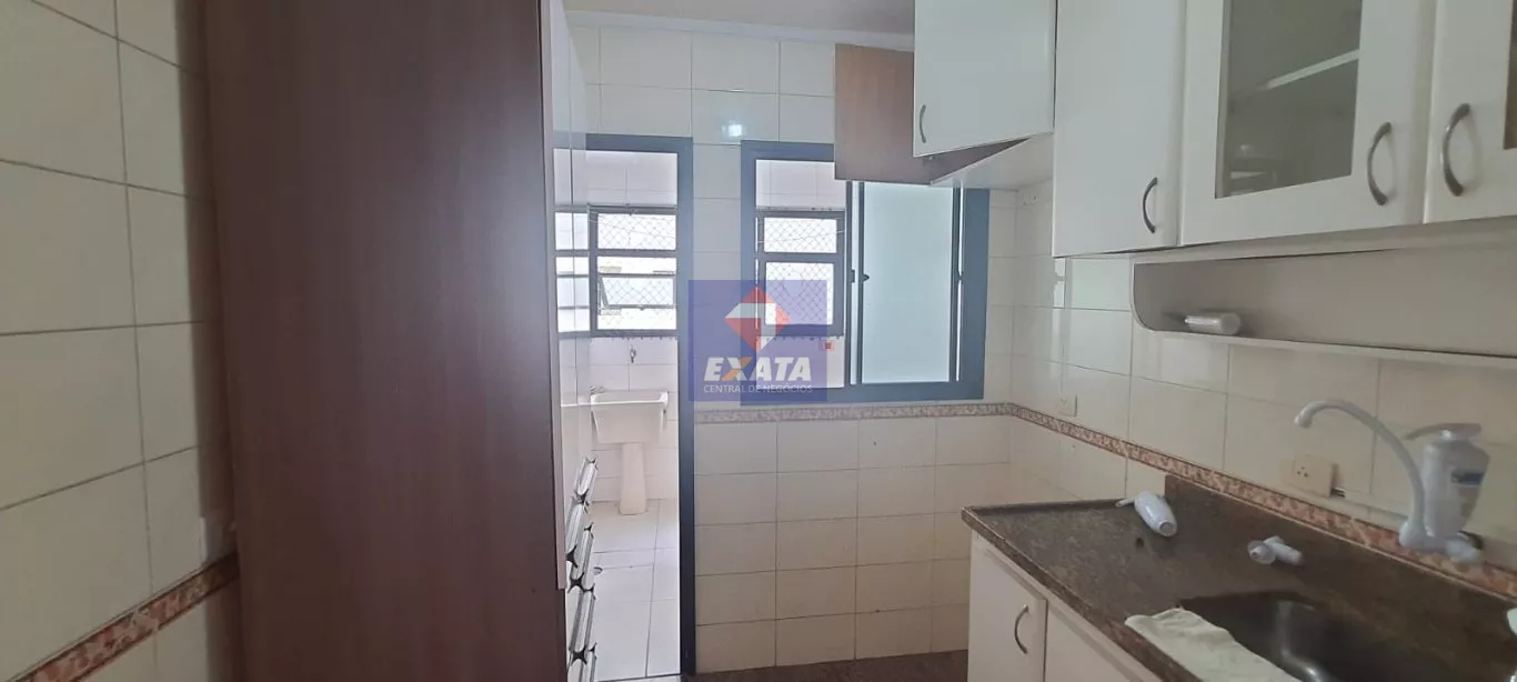 Apartamento à venda com 3 quartos, 72m² - Foto 8