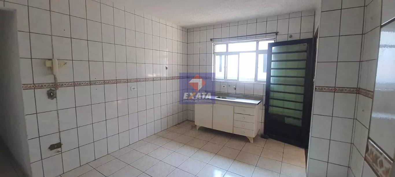 Casa à venda com 3 quartos, 120m² - Foto 1