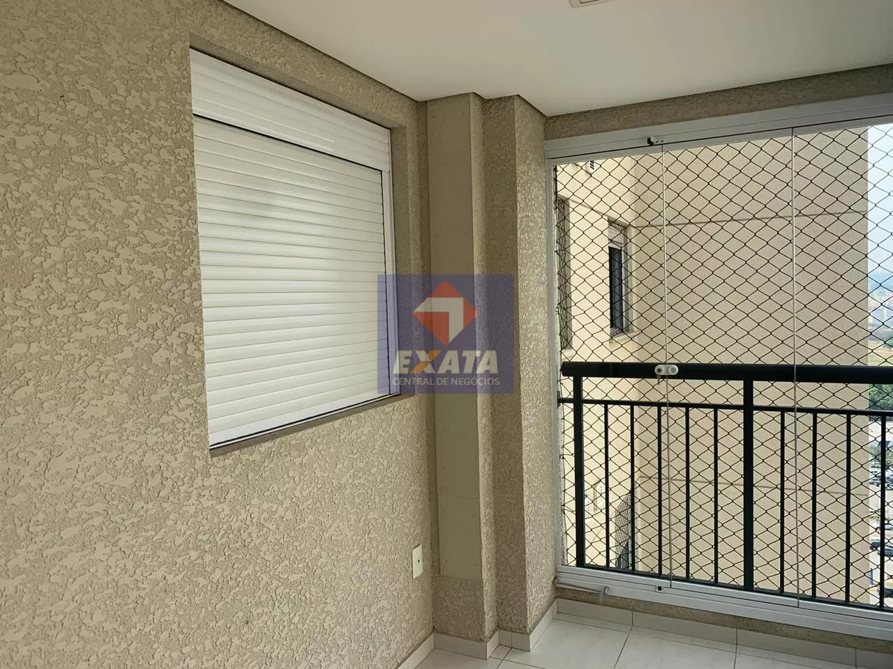 Apartamento à venda com 2 quartos, 65m² - Foto 17