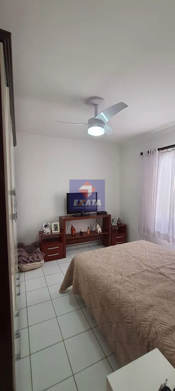 Casa à venda com 2 quartos, 200m² - Foto 20