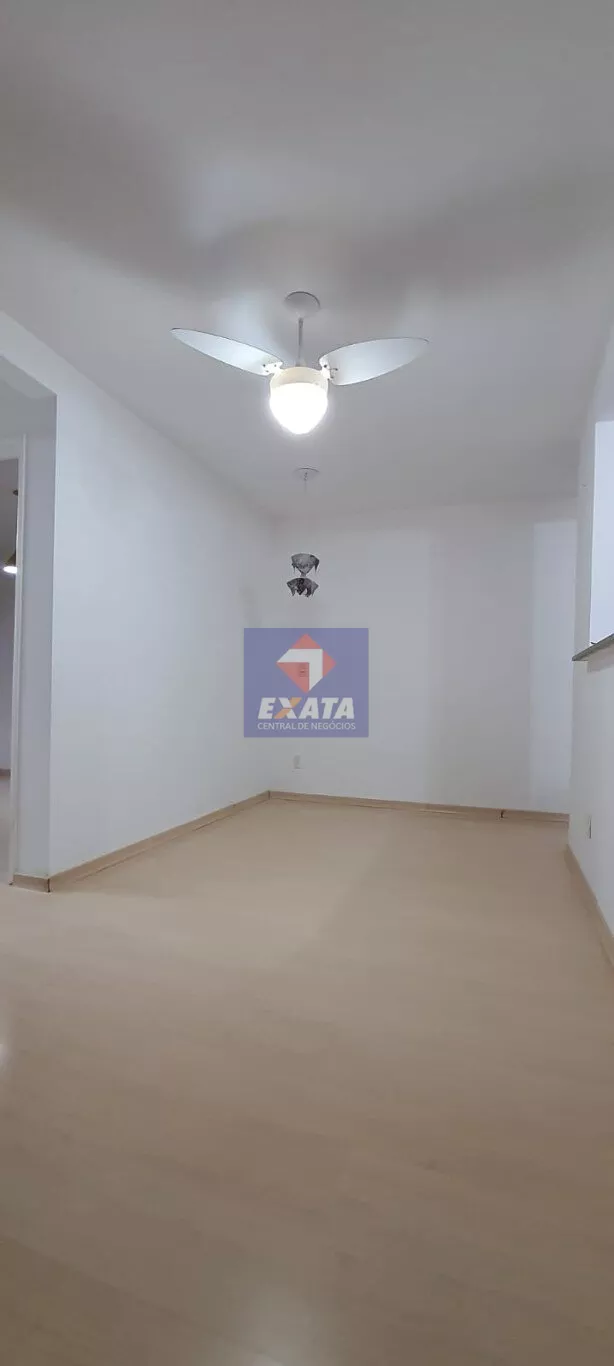 Apartamento para alugar com 2 quartos, 50m² - Foto 9