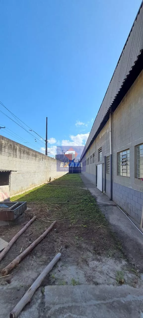 Depósito-Galpão-Armazém para alugar, 4000m² - Foto 8