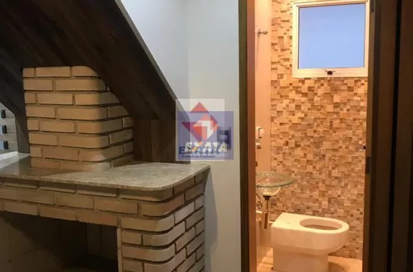 Sobrado para Venda em Guarulhos / SP no bairro Jardim Rosa de Franca