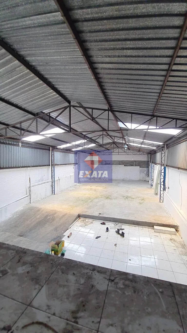 Depósito-Galpão-Armazém para alugar, 330m² - Foto 11
