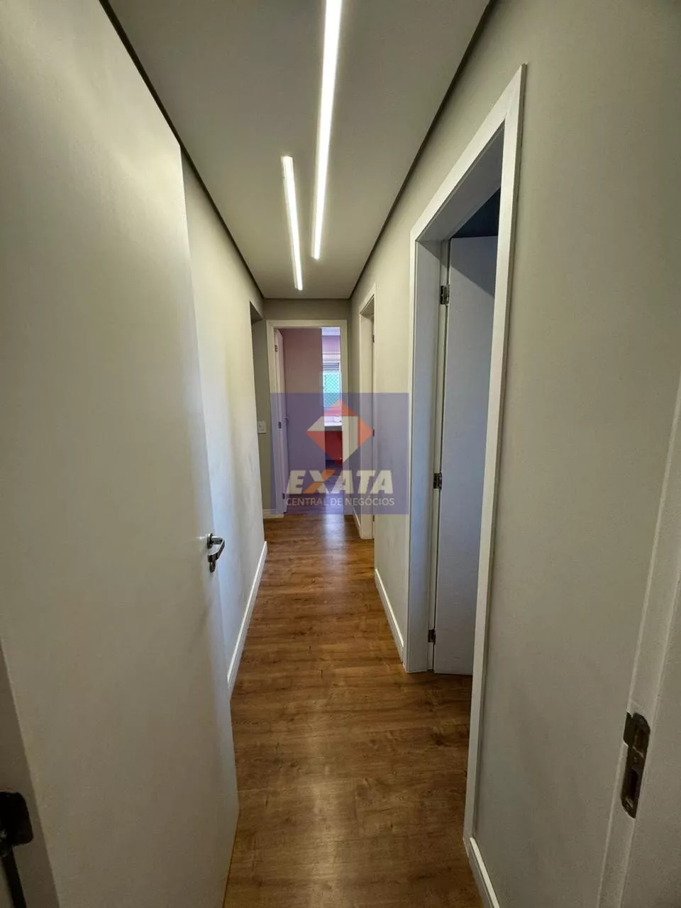 Apartamento à venda com 4 quartos, 134m² - Foto 28