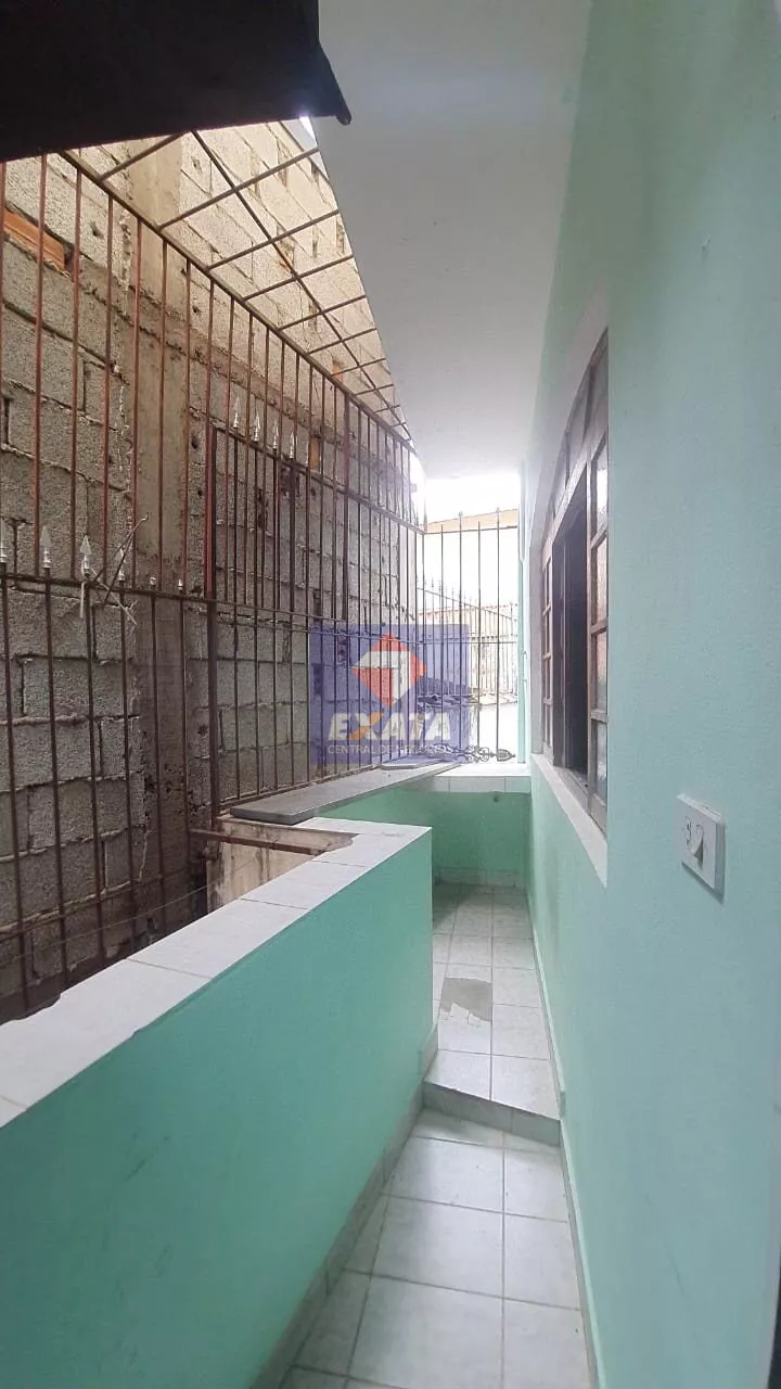 Sobrado para alugar com 3 quartos, 120m² - Foto 4