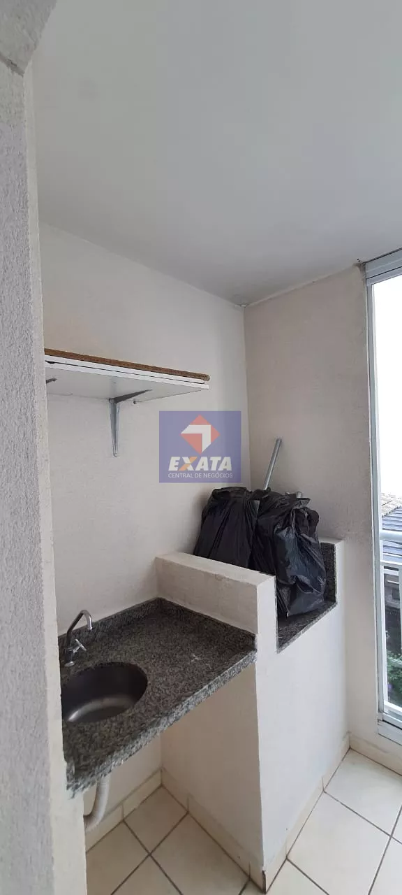 Apartamento para alugar com 3 quartos, 77m² - Foto 11