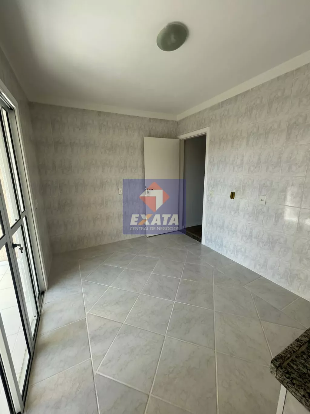 Sobrado à venda com 3 quartos, 161m² - Foto 26