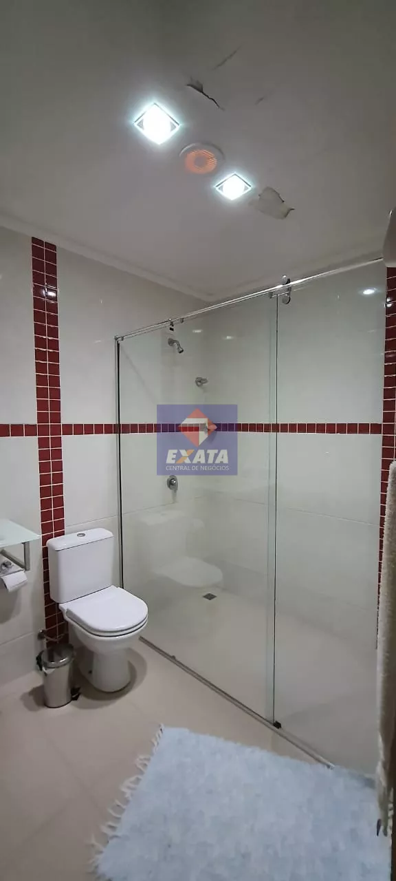 Casa à venda com 3 quartos, 250m² - Foto 16