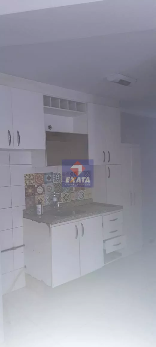 Apartamento para alugar com 2 quartos, 71m² - Foto 7