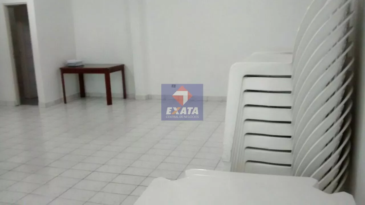 Apartamento à venda com 2 quartos, 58m² - Foto 17