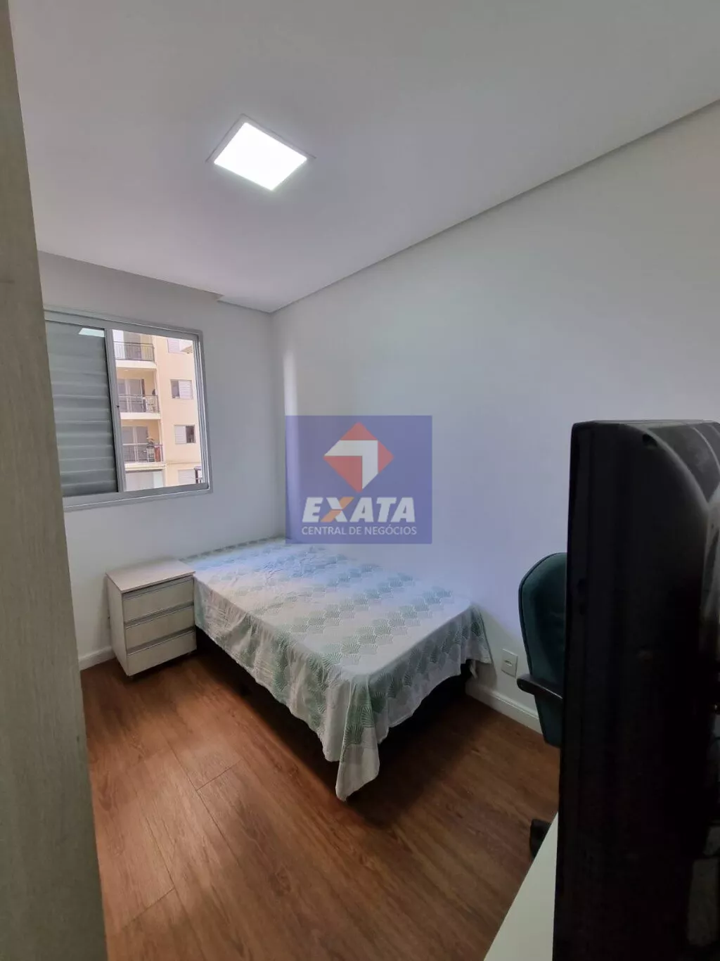 Apartamento à venda com 2 quartos, 64m² - Foto 12