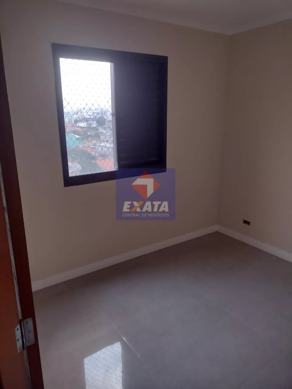 Apartamento para alugar com 3 quartos, 94m² - Foto 10