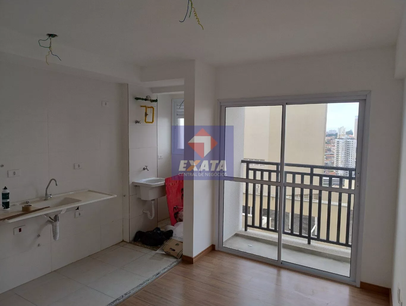 Apartamento para alugar com 2 quartos, 39m² - Foto 2