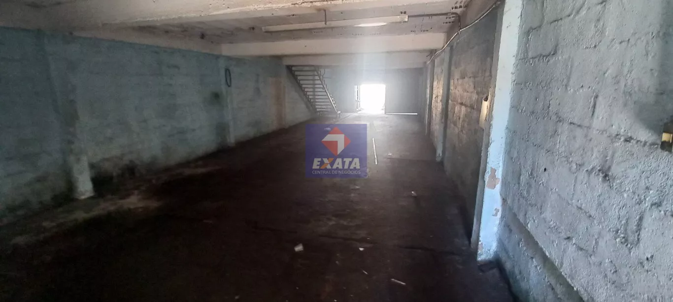 Loja-Salão para alugar com 1 quarto, 120m² - Foto 14