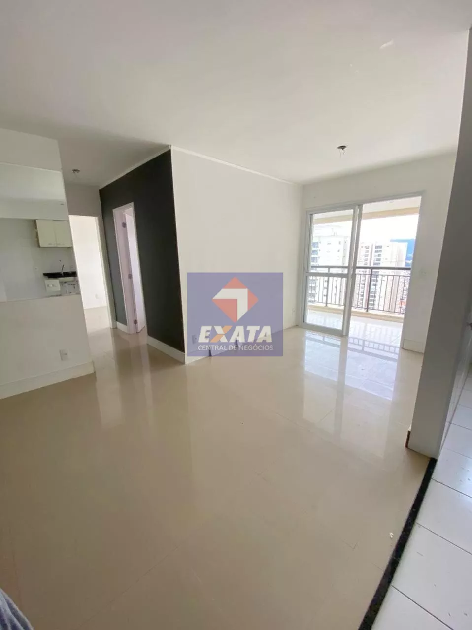 Apartamento à venda com 2 quartos, 65m² - Foto 5