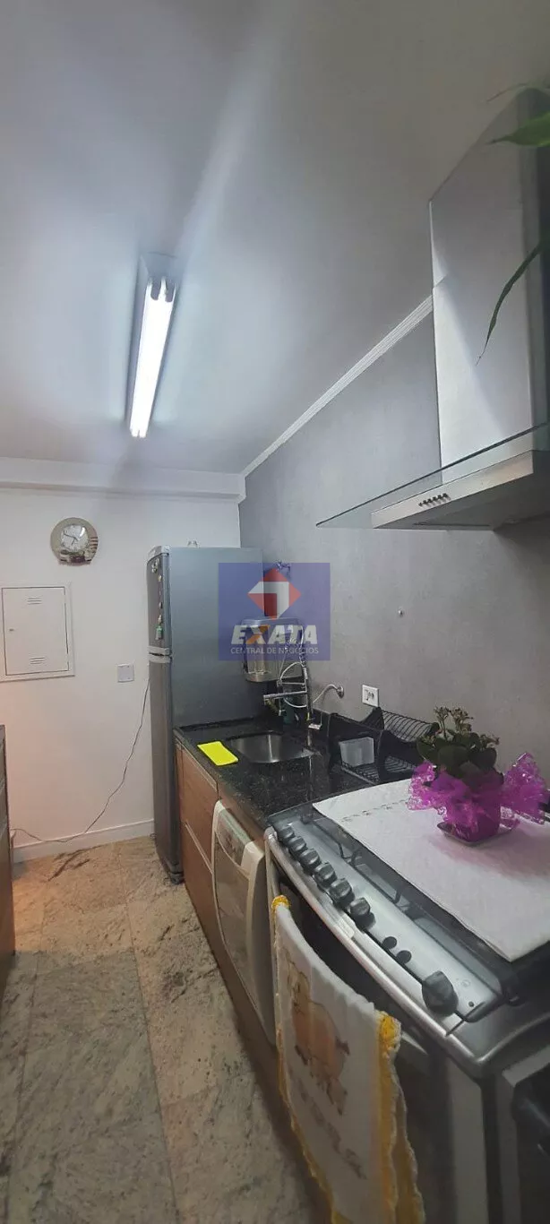 Apartamento à venda com 2 quartos, 70m² - Foto 7