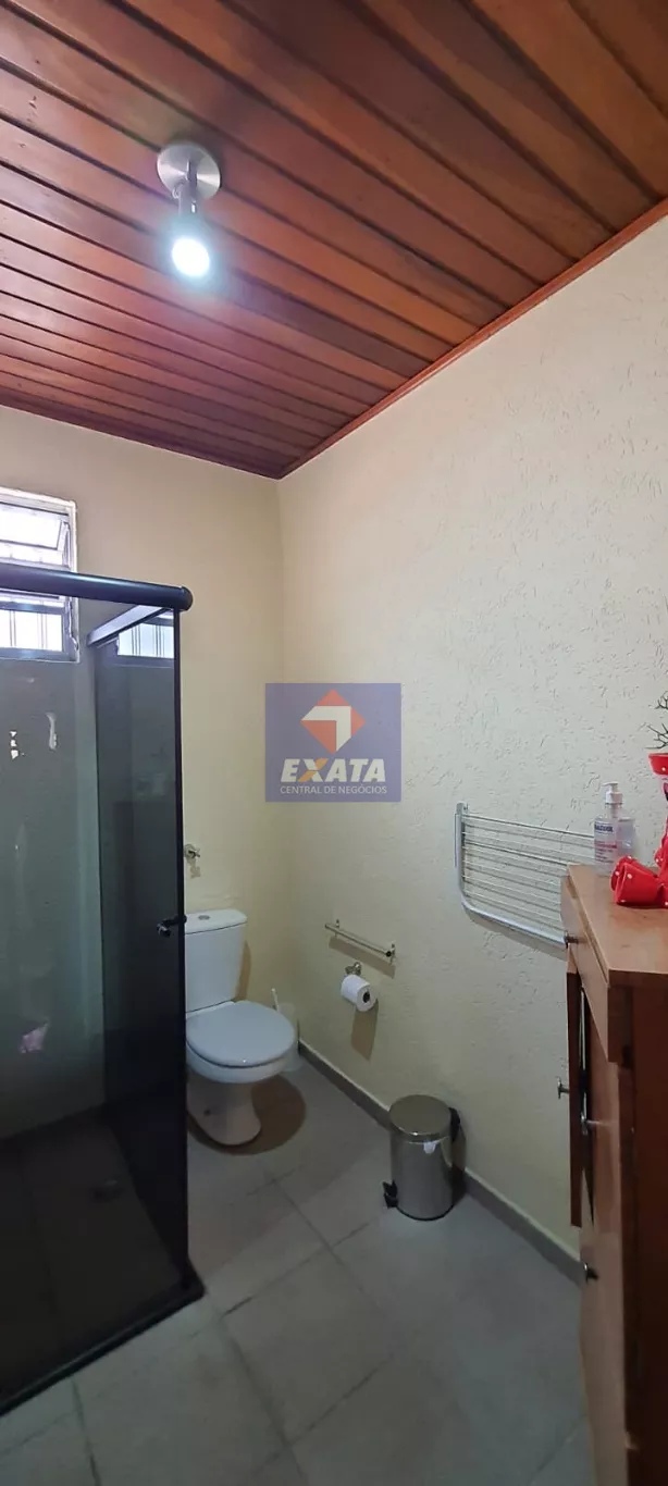 Casa à venda com 2 quartos, 400m² - Foto 17