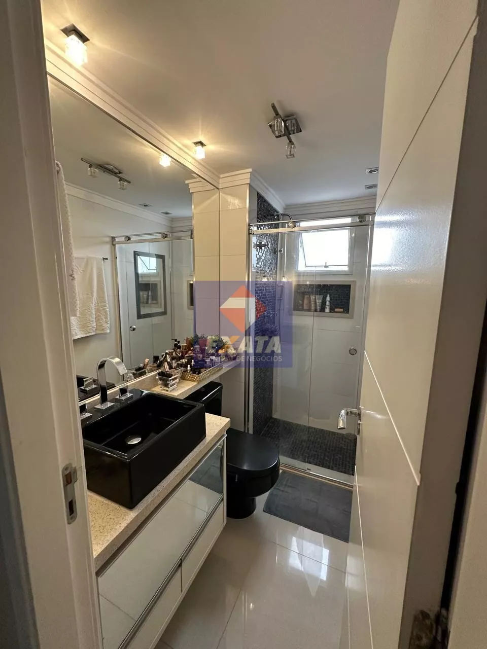 Apartamento à venda com 3 quartos, 83m² - Foto 6